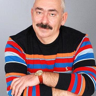 Виктор Зонис